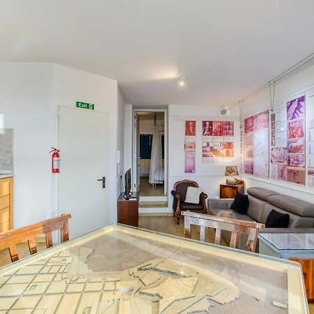 Comfortable 1br With Maltese Balcony In By 360 Estates *