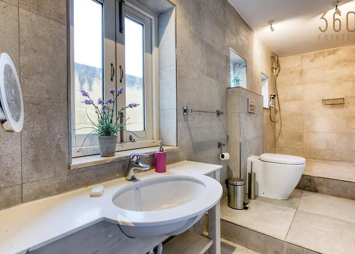 Comfortable 1br With Maltese Balcony In By 360 Estates Apartamento