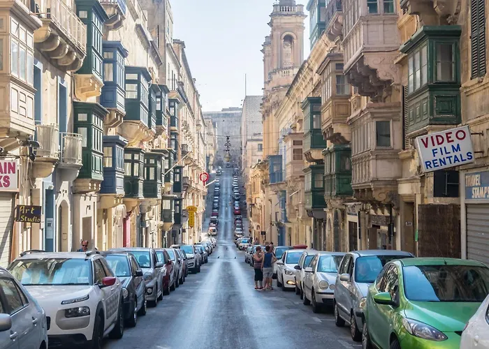 Comfortable 1br With Maltese Balcony In By 360 Estates